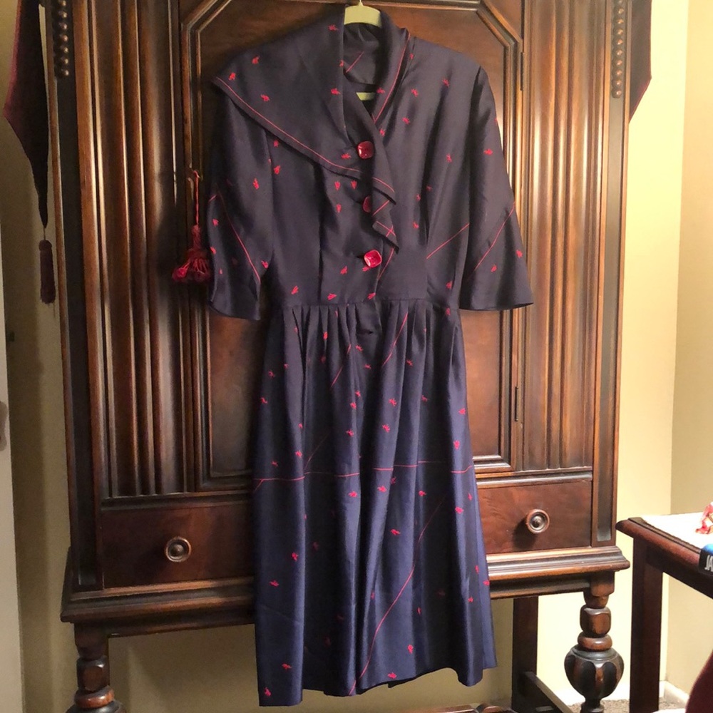 Vintage Dress from 1950s (Navy Blue w/ red animal motif print)